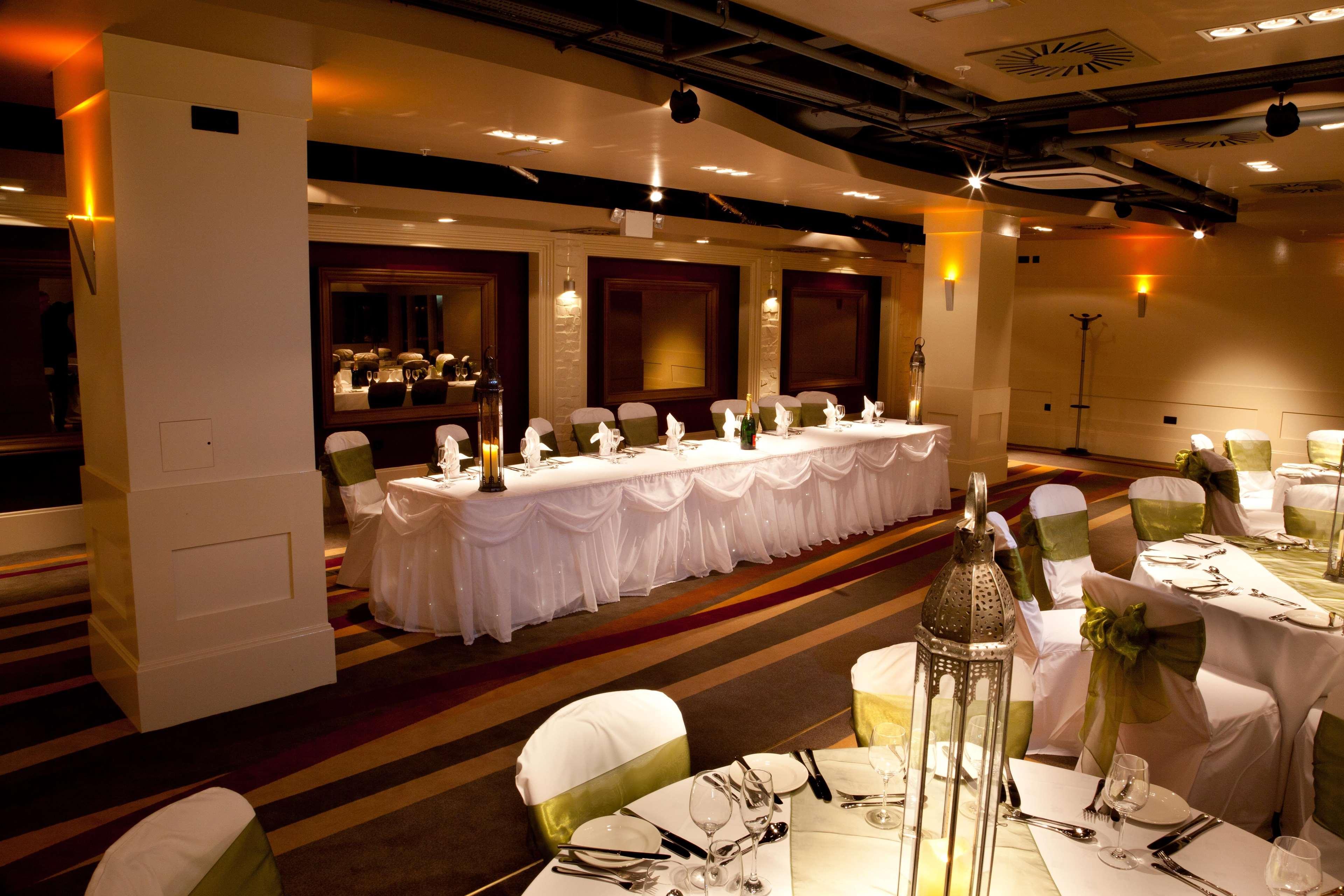 Doubletree By Hilton Hotel Newcastle International Airport Екстериор снимка