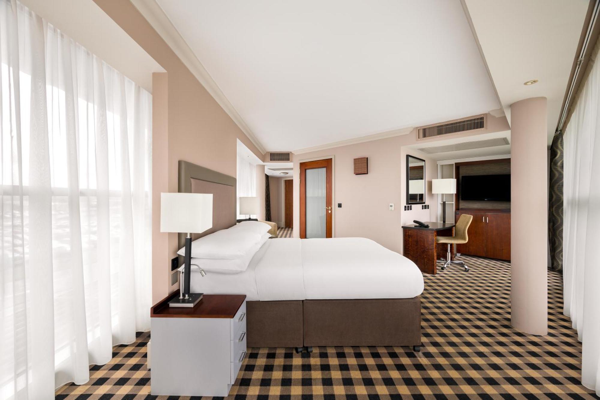 Doubletree By Hilton Hotel Newcastle International Airport Екстериор снимка