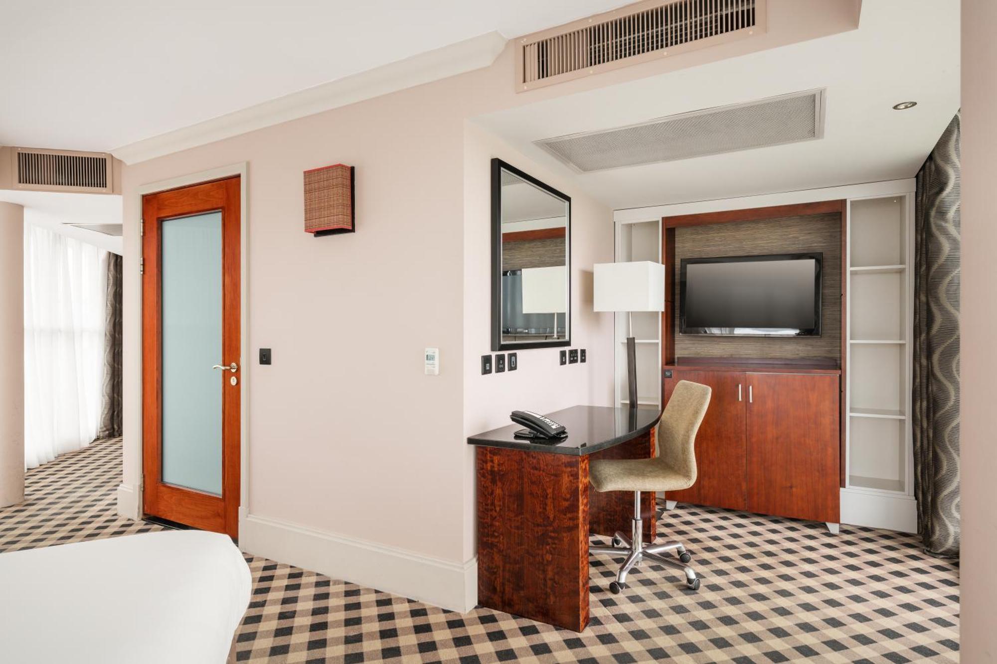 Doubletree By Hilton Hotel Newcastle International Airport Екстериор снимка