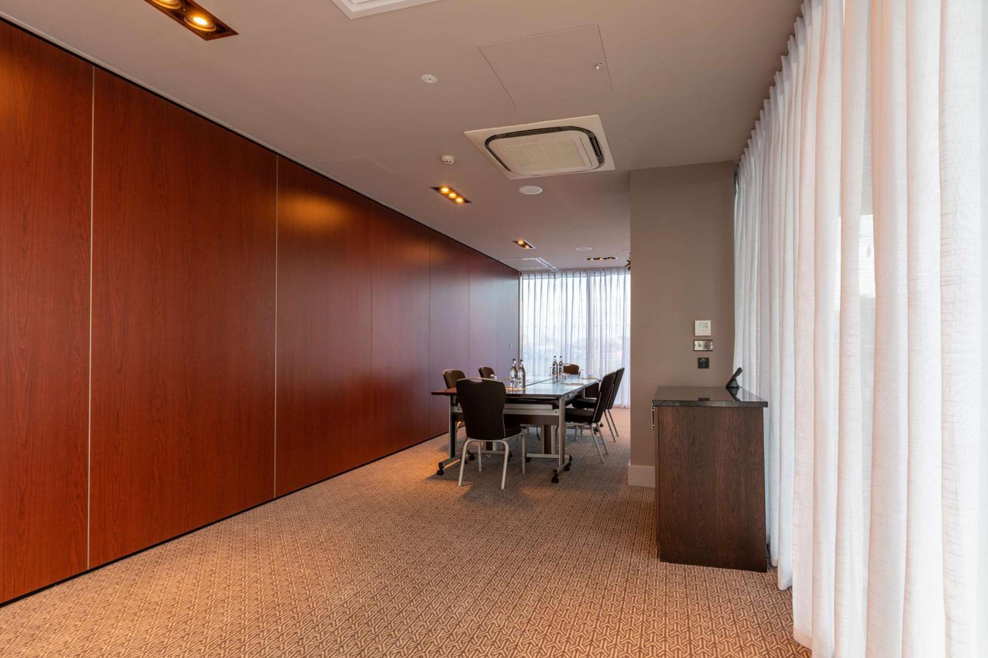 Doubletree By Hilton Hotel Newcastle International Airport Екстериор снимка