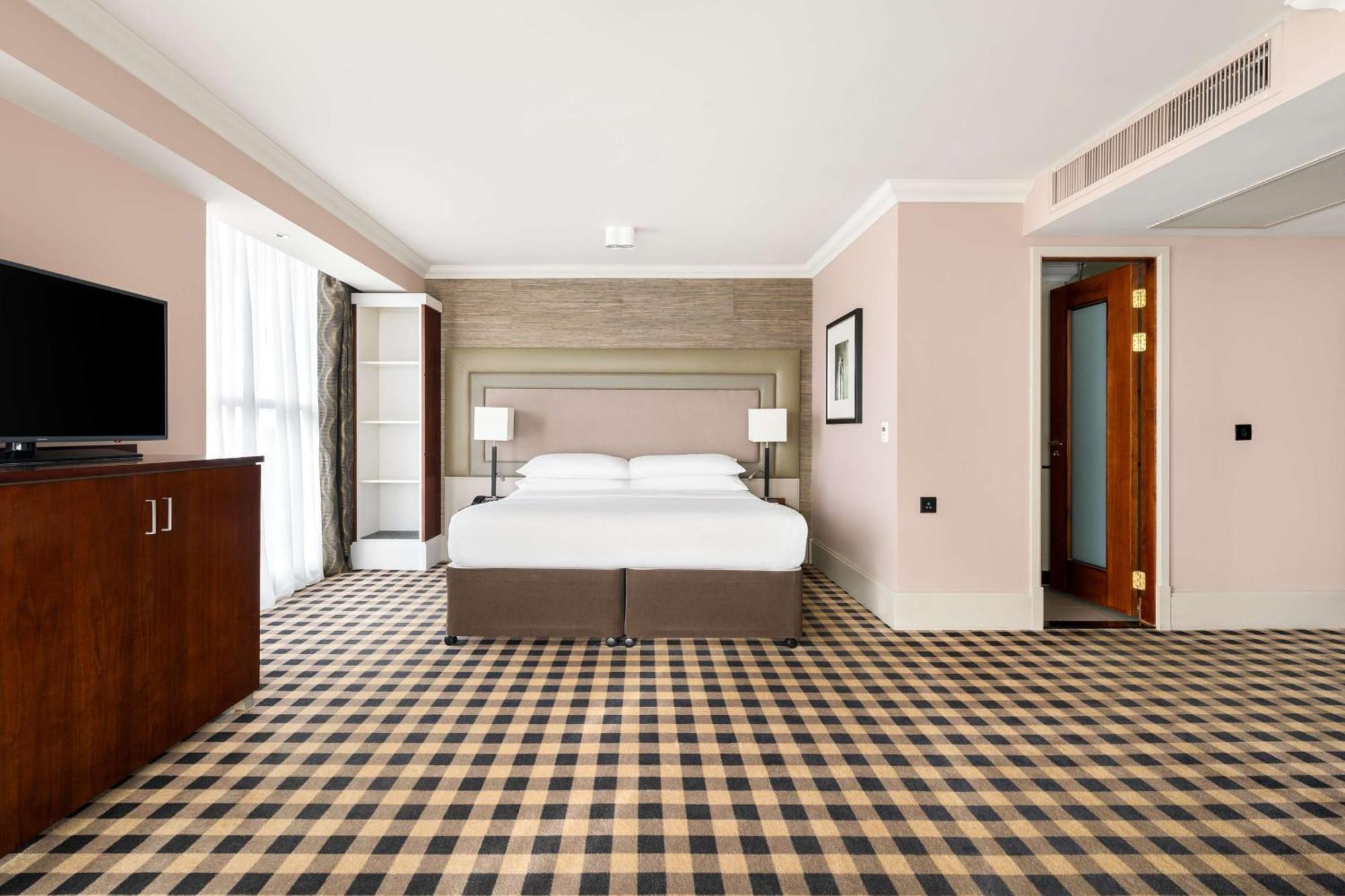 Doubletree By Hilton Hotel Newcastle International Airport Екстериор снимка